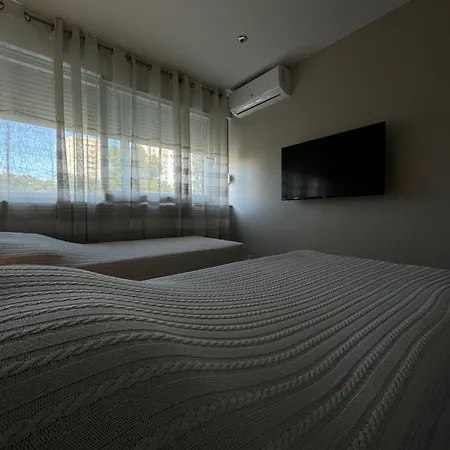 Apartment Astra With Private Parking